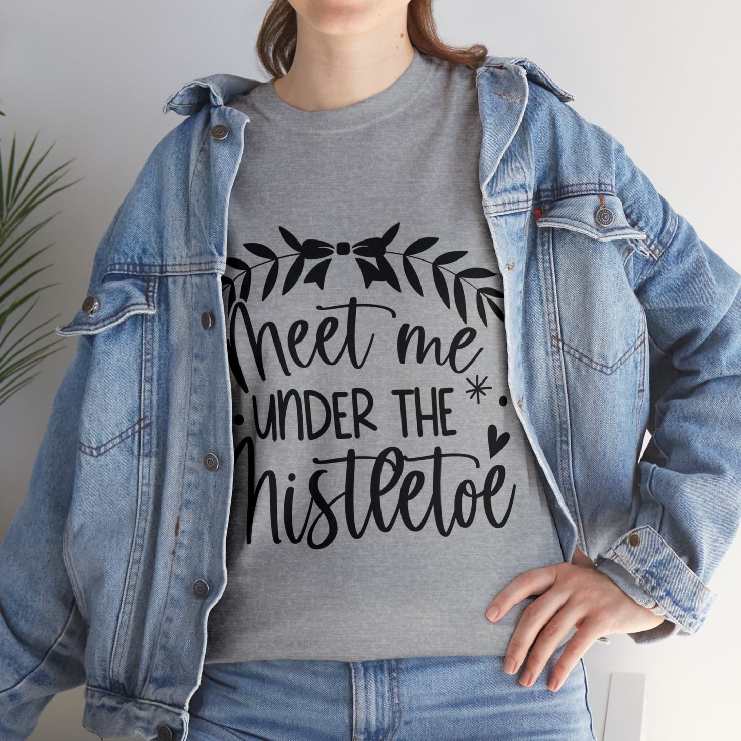 Meet me under Misteetoe Unisex Heavy Cotton Tee